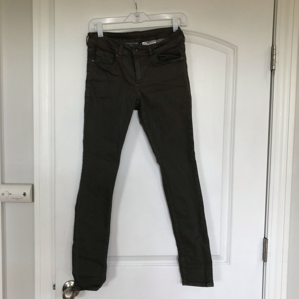Army green h&m skinny jeans